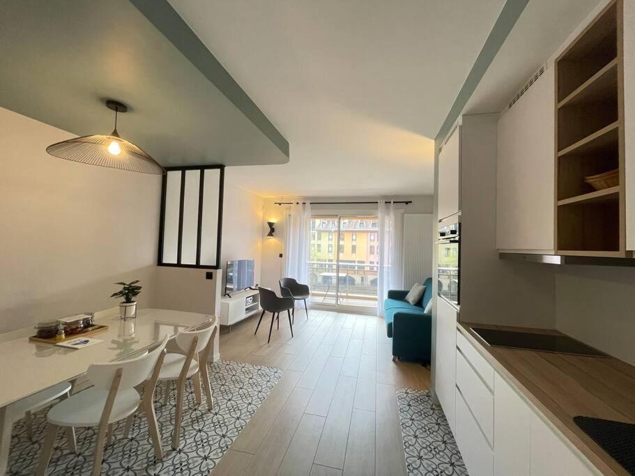אנסי Quai Des Cordeliers, Balcon Et Vieille Ville מראה חיצוני תמונה