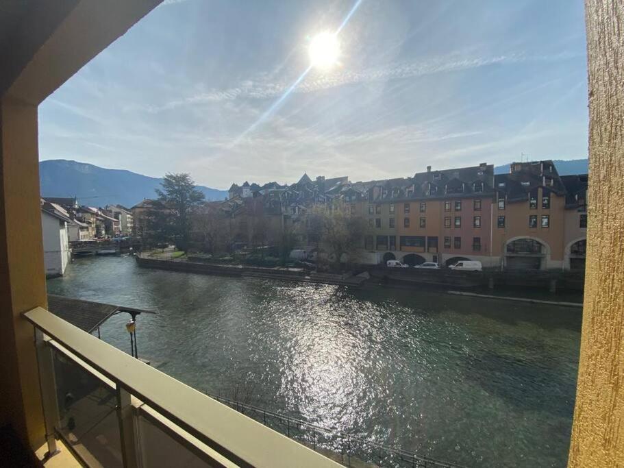 אנסי Quai Des Cordeliers, Balcon Et Vieille Ville מראה חיצוני תמונה